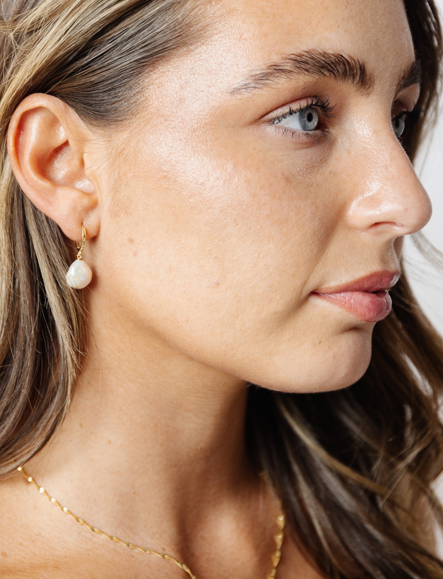 Organic Pearl Dangling Earrings