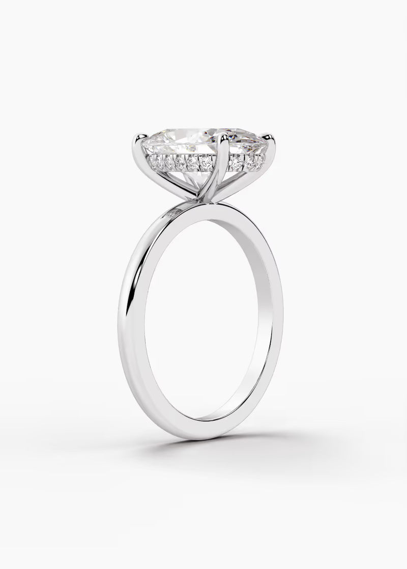 The Aura · Oval — WG detail