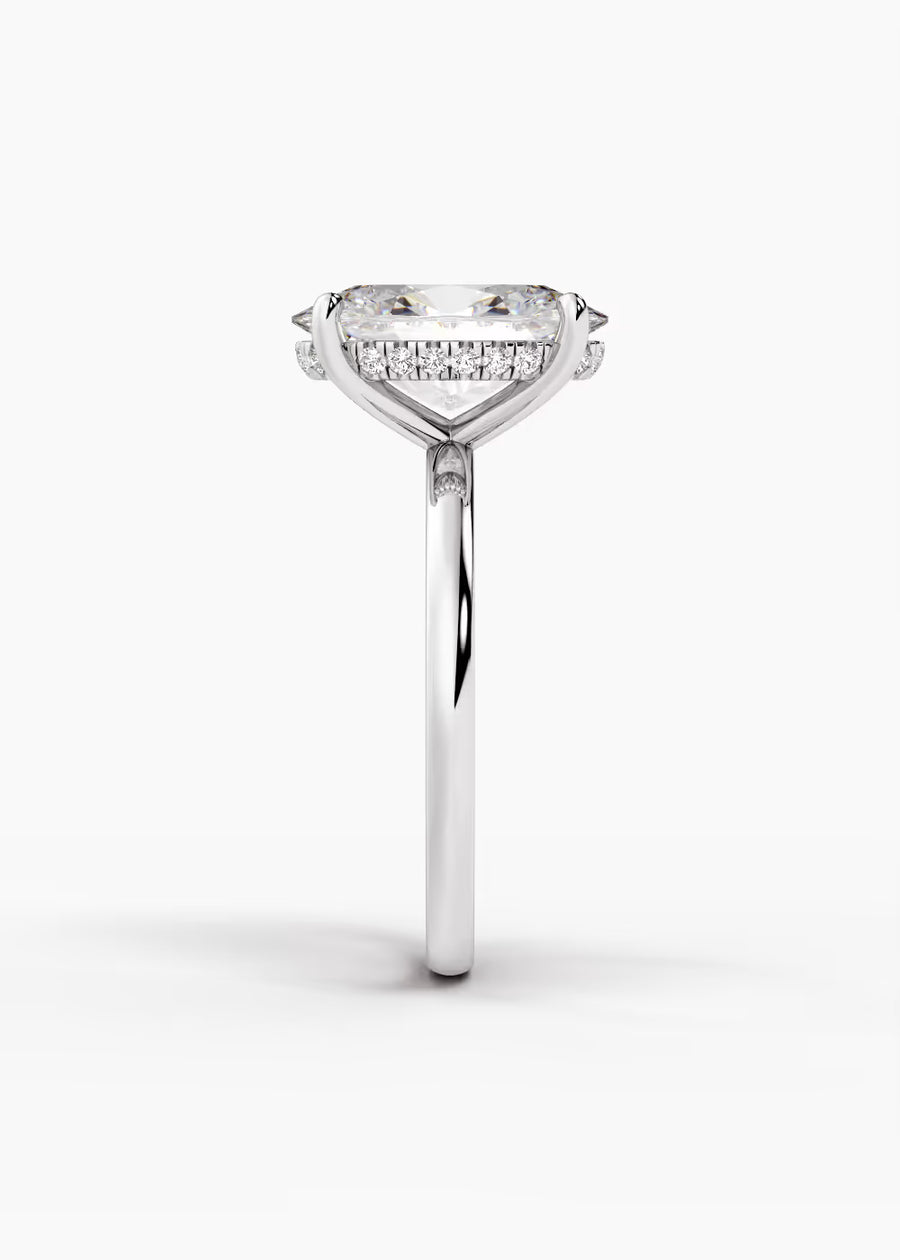 WG: The Aura · Oval — white gold view 3