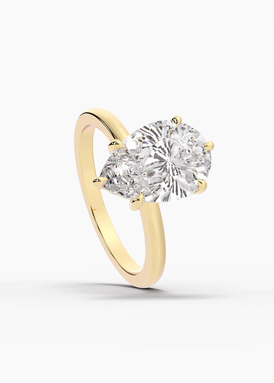 YG: The Aura · Pear — yellow gold view 4