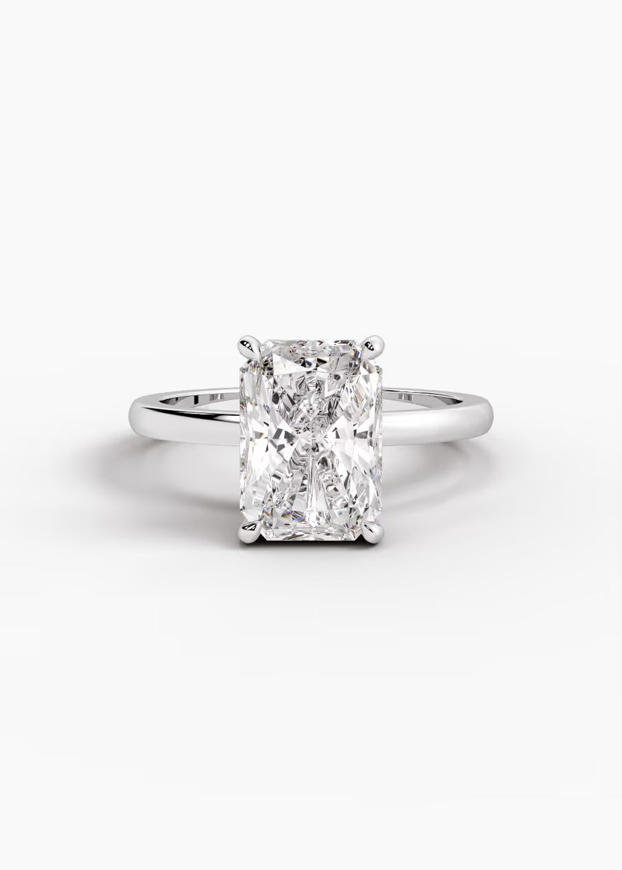 WG: The Aura · Radiant — white gold view 1