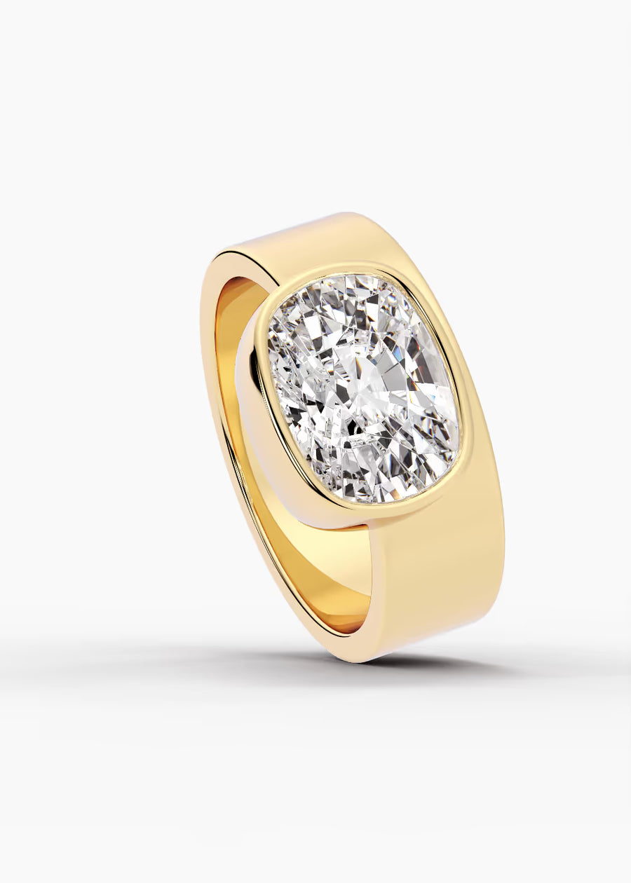 YG: The Drift · Elongated Cushion — yellow gold view 4