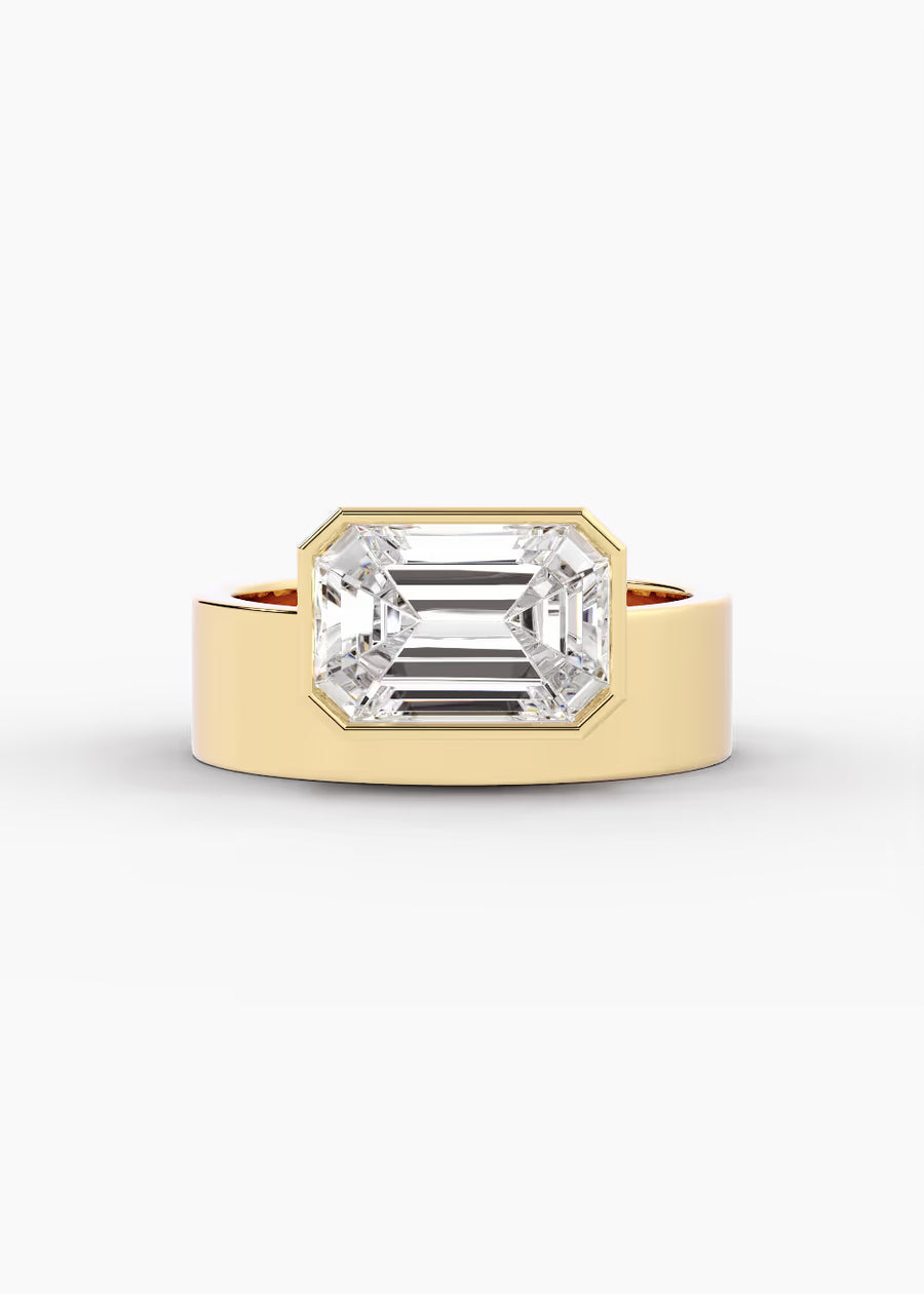 YG: The Drift · Emerald — yellow gold view 1