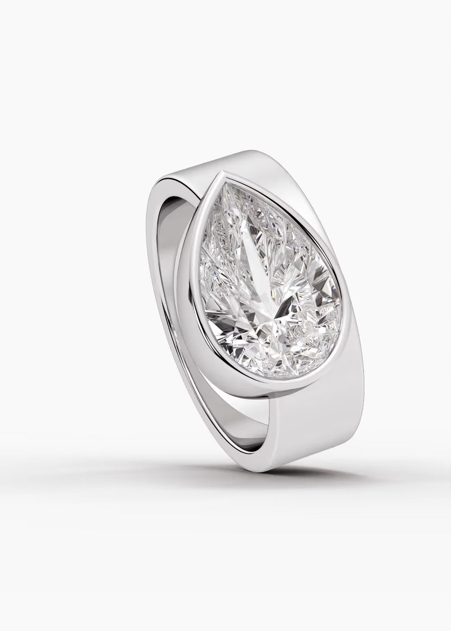 WG: The Drift · Pear — white gold view 4