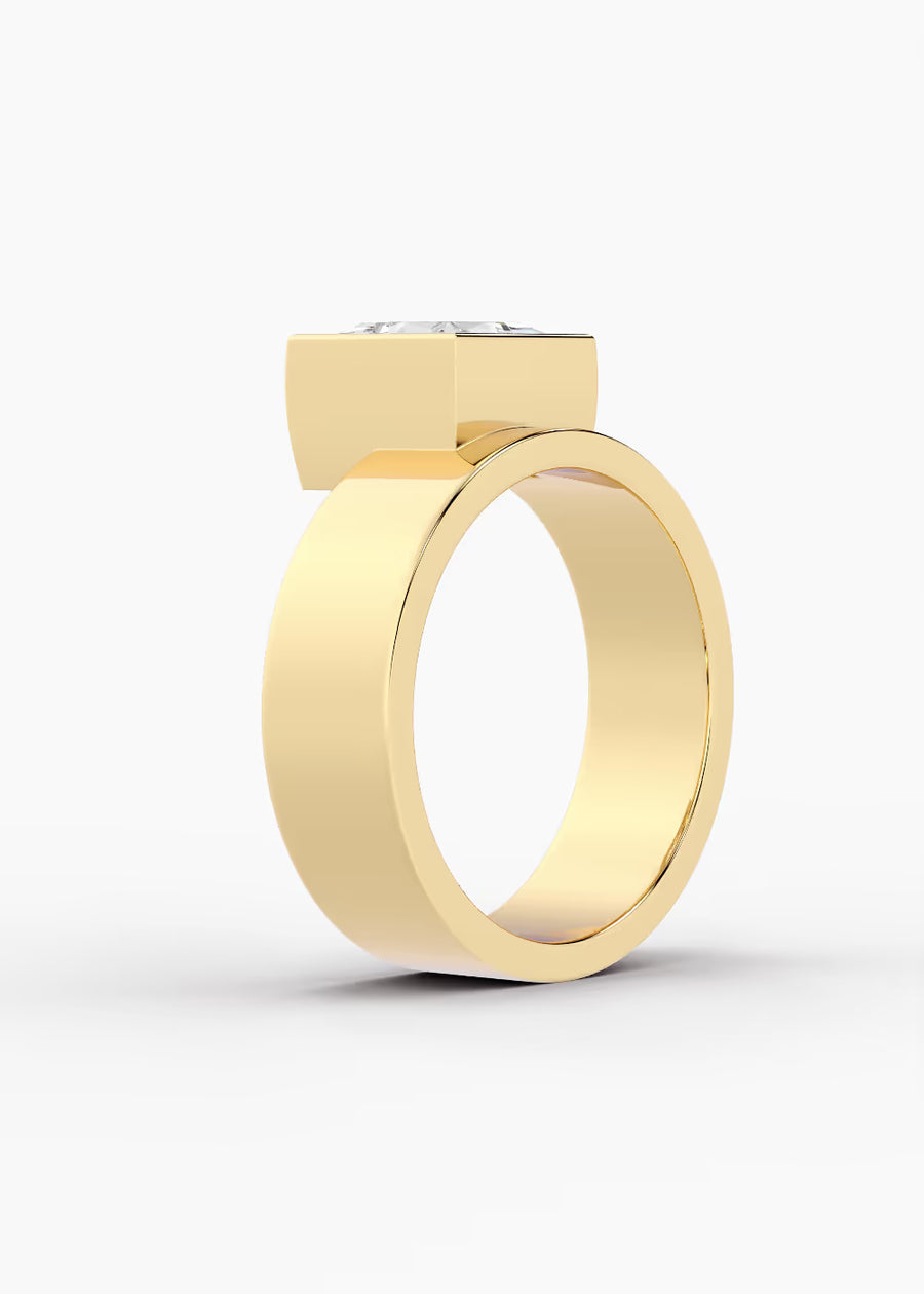 YG: The Drift · Princess — yellow gold view 2