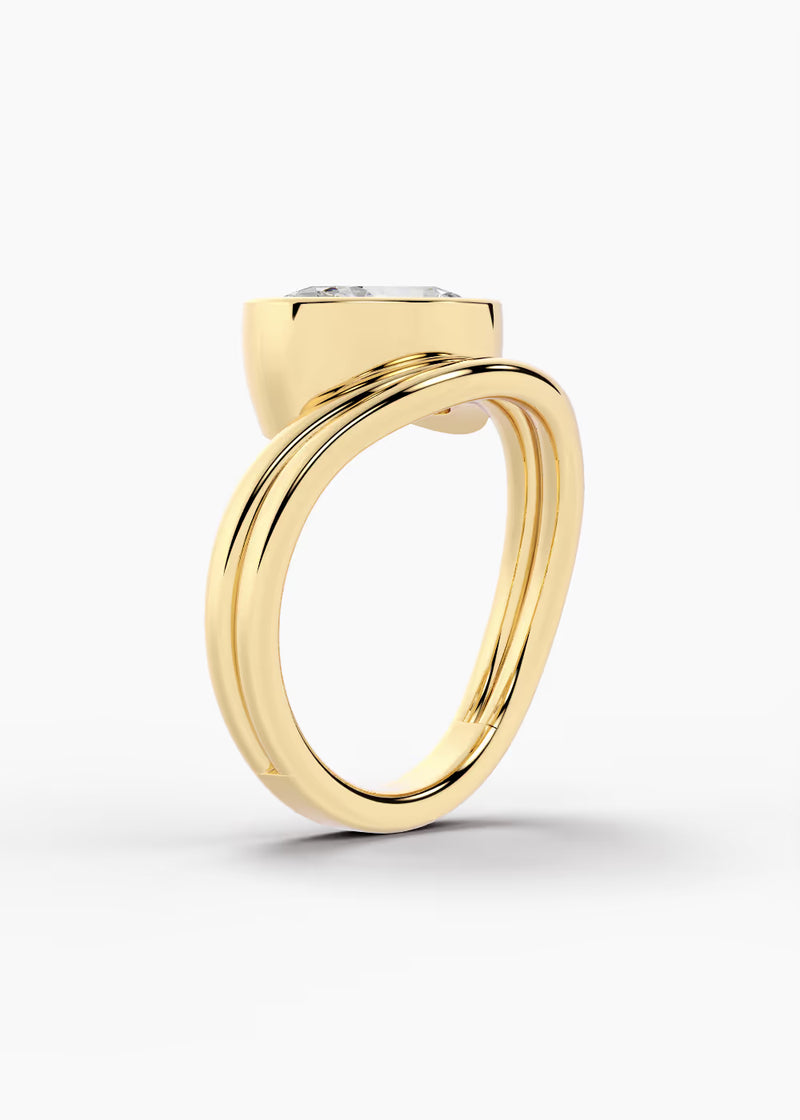 The Dune · Oval — YG detail
