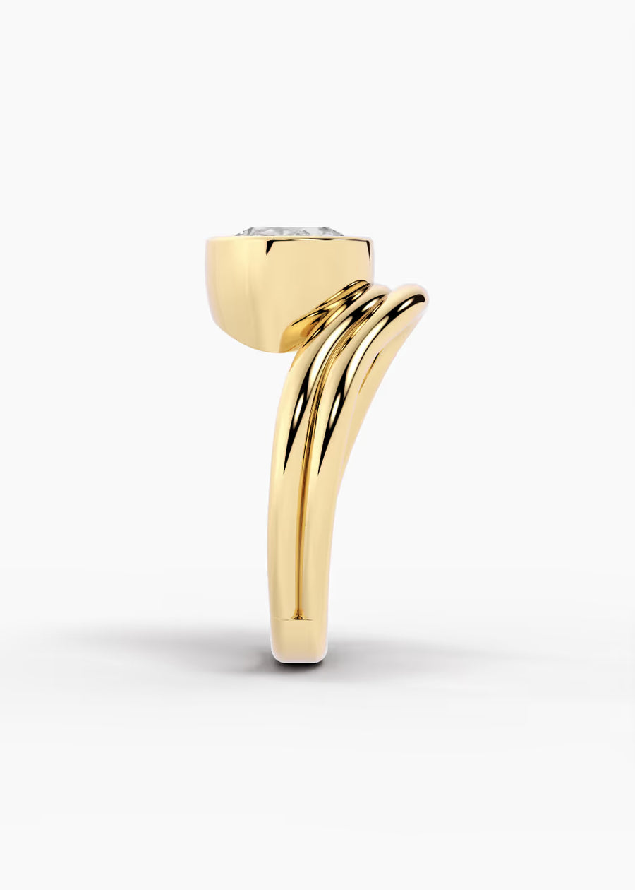 YG: The Dune · Oval — yellow gold view 3