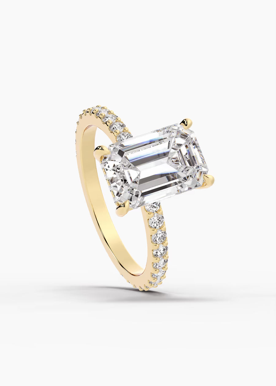 YG: The Ever · Emerald — yellow gold view 4