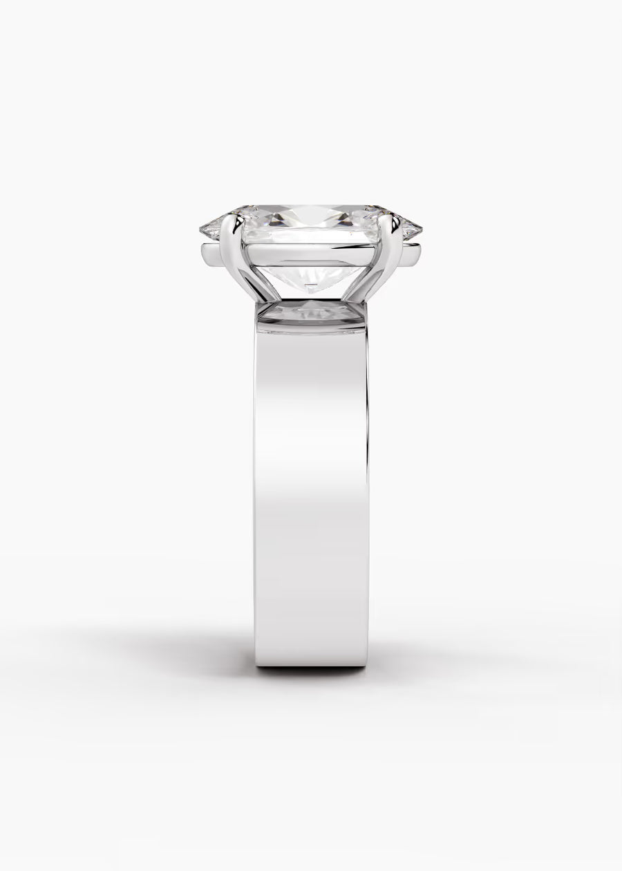WG: The Foundry · Oval — white gold view 3