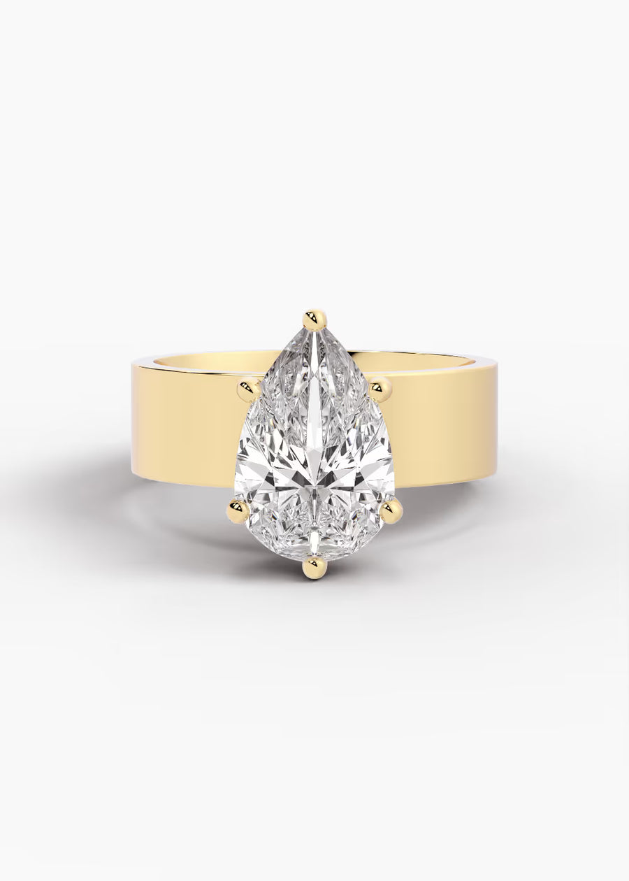 YG: The Foundry · Pear — yellow gold view 1