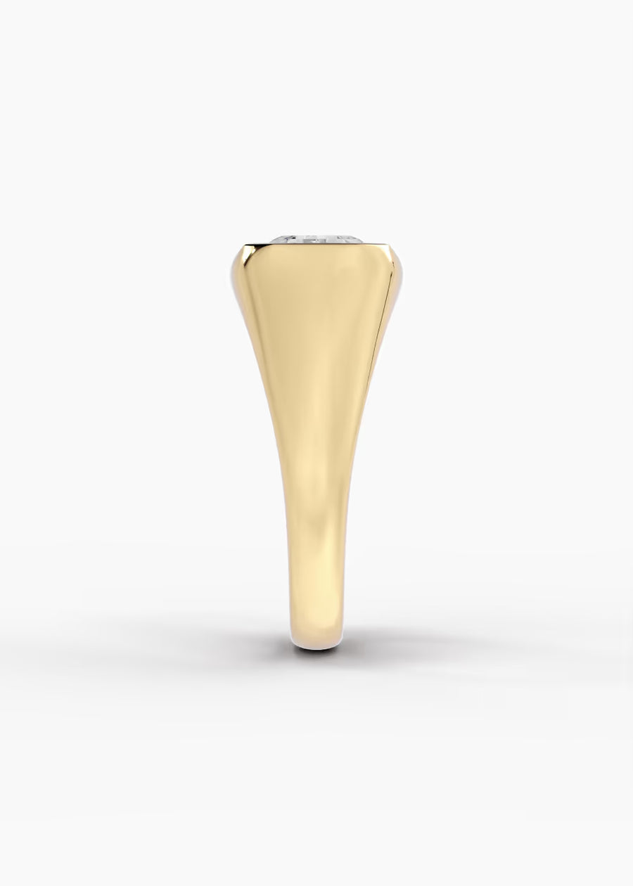 YG: The Origin · Emerald — yellow gold view 3