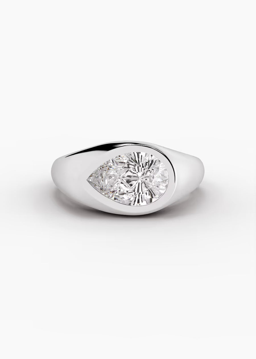 WG: The Origin · Pear — white gold view 1