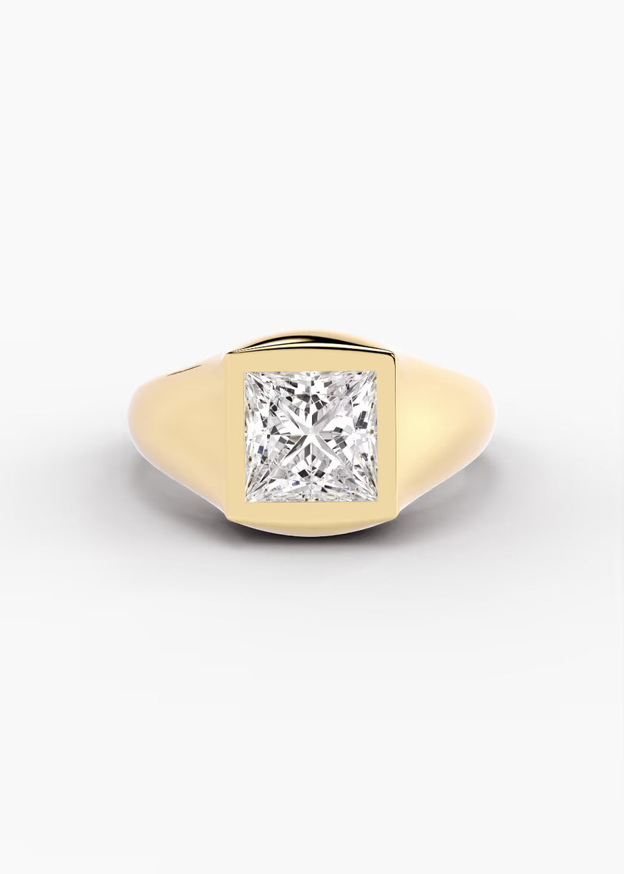 YG: The Origin · Princess — yellow gold view 1