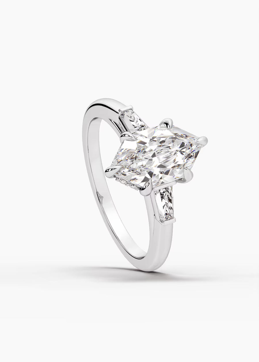 WG: The Regent · Dutch Marquise Brilliant — white gold view 4