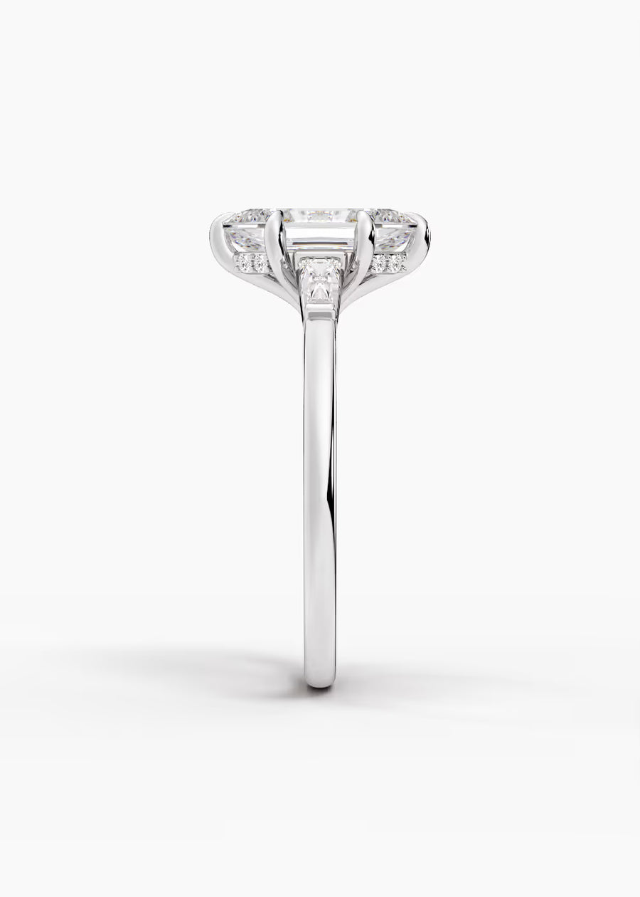 WG: The Regent · Dutch Marquise Step — white gold view 3