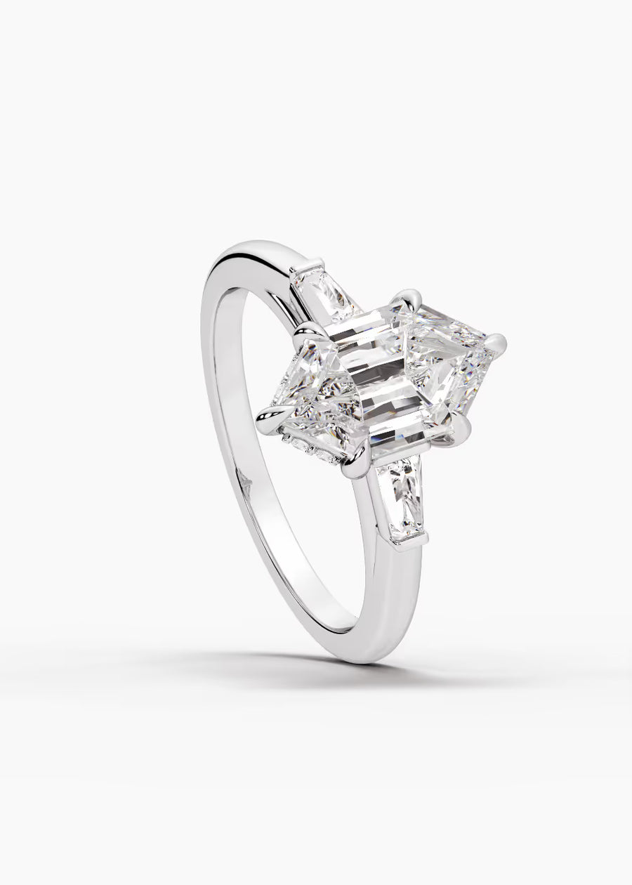 WG: The Regent · Dutch Marquise Step — white gold view 4