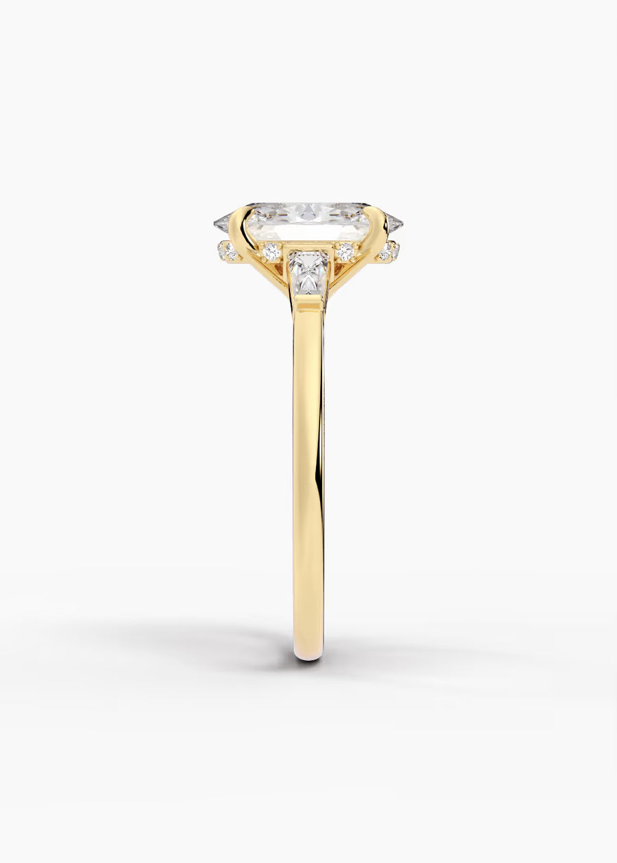 YG: The Regent · Oval — yellow gold view 3