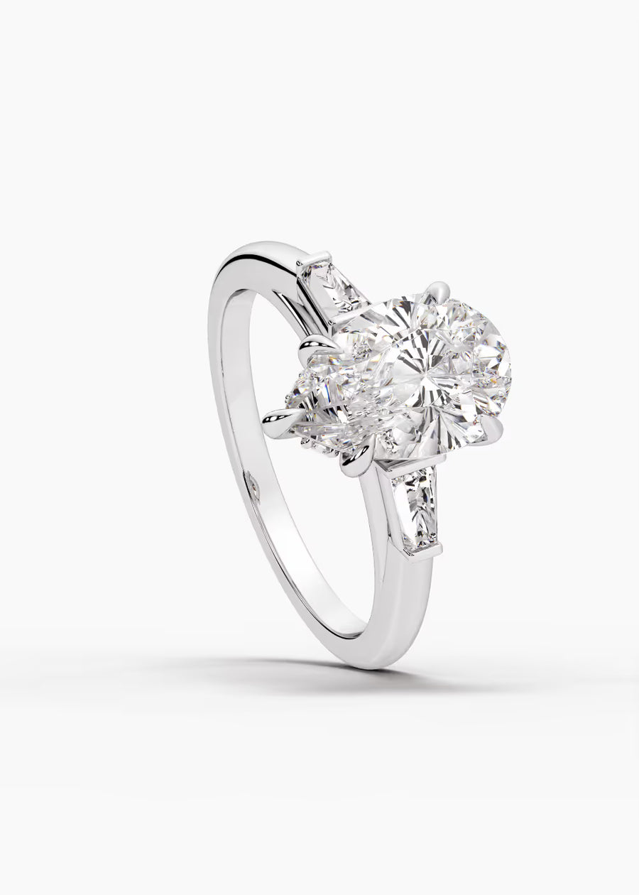 WG: The Regent · Pear — white gold view 4