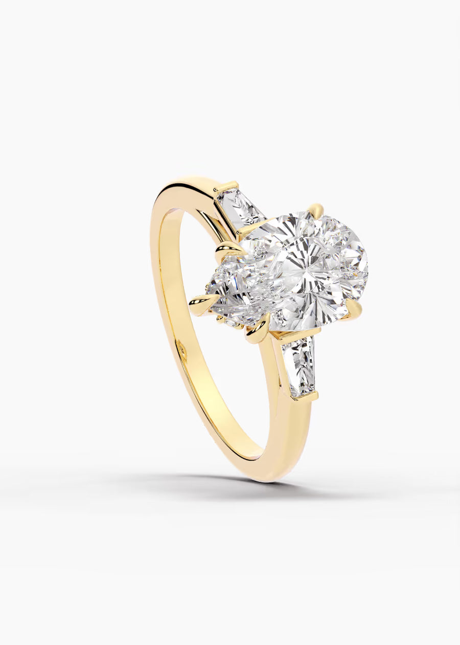 YG: The Regent · Pear — yellow gold view 4
