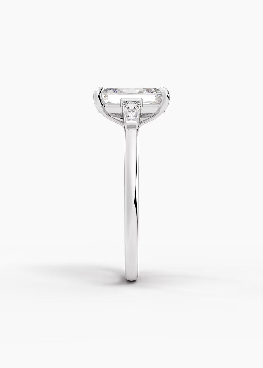 WG: The Regent · Radiant — white gold view 3
