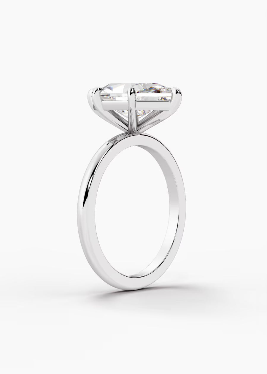 WG: The Signature · Dutch Marquise Brilliant — white gold view 2