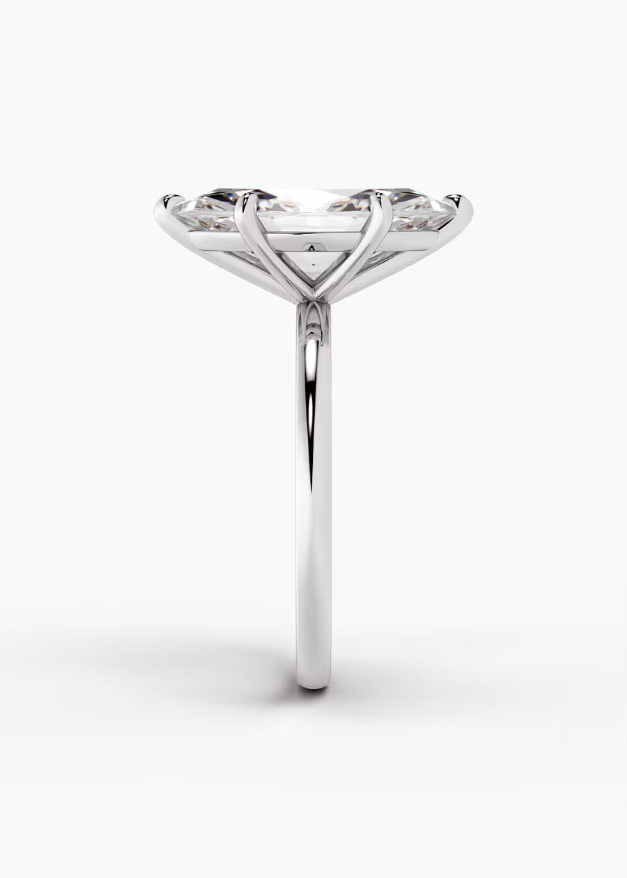 WG: The Signature · Marquise — white gold view 3