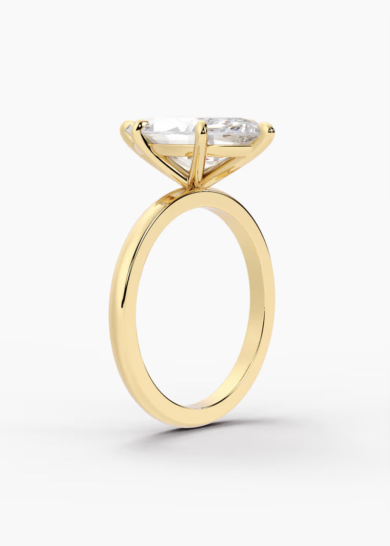 The Signature · Marquise — YG detail