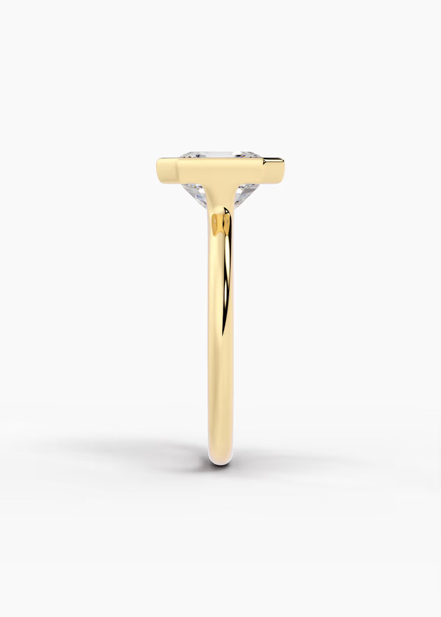 YG: The Silhouette · Asscher — yellow gold view 3