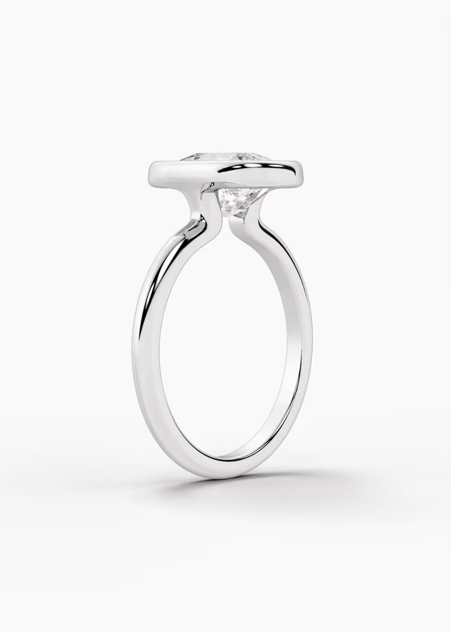 WG: The Silhouette · Elongated Cushion — white gold view 2