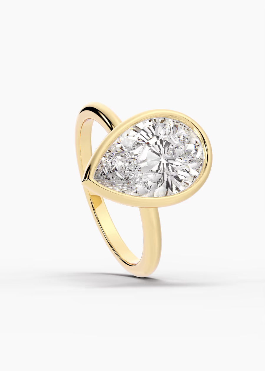 YG: The Silhouette · Pear — yellow gold view 4