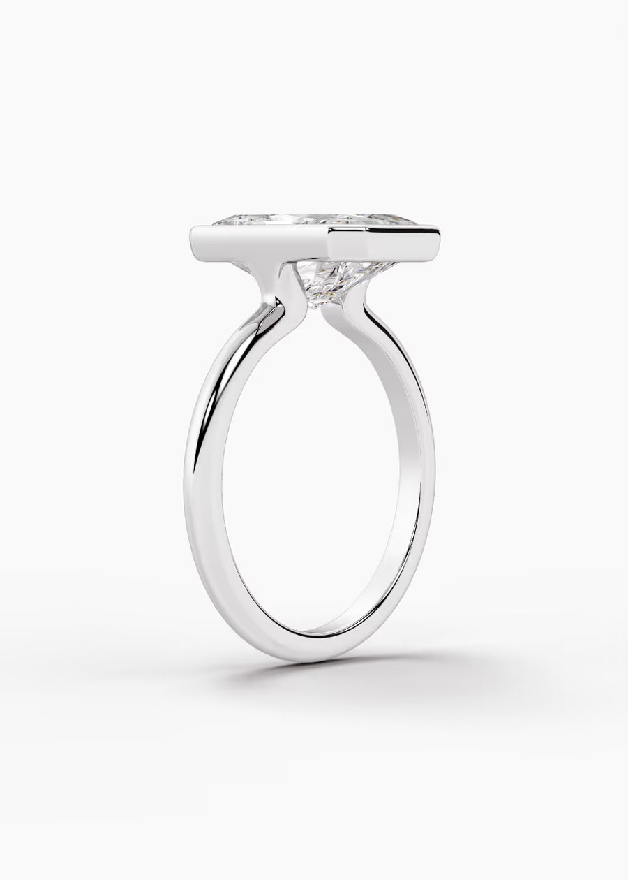 WG: The Silhouette · Radiant — white gold view 2