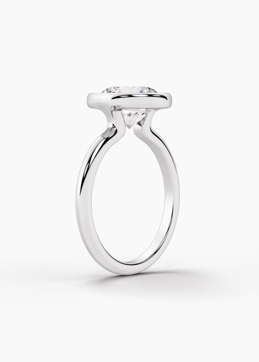 WG: The Silhouette · Round — white gold view 2