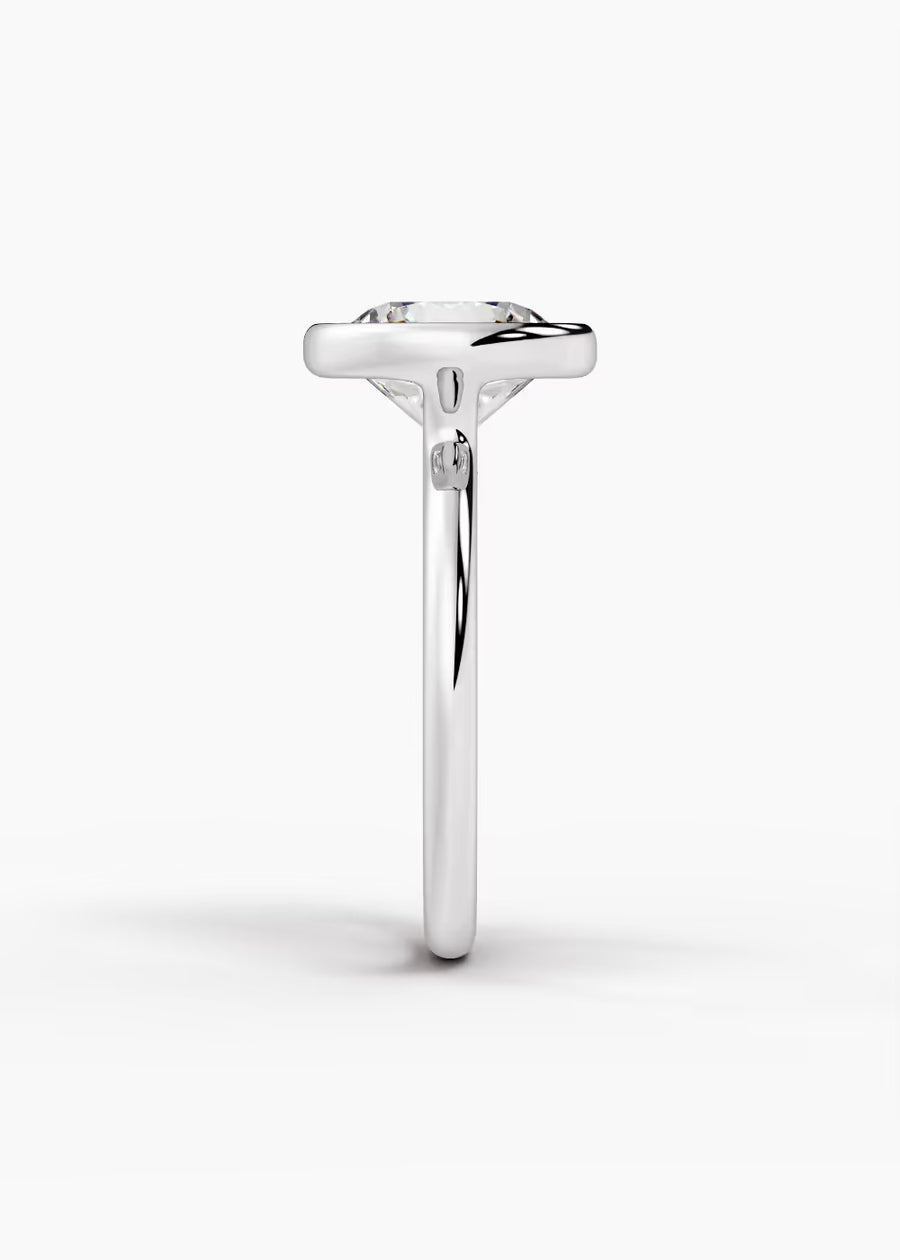 WG: The Silhouette · Round — white gold view 3