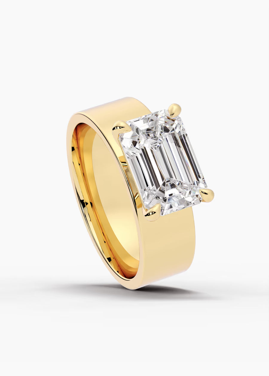 YG: The Vector · Emerald — yellow gold view 4