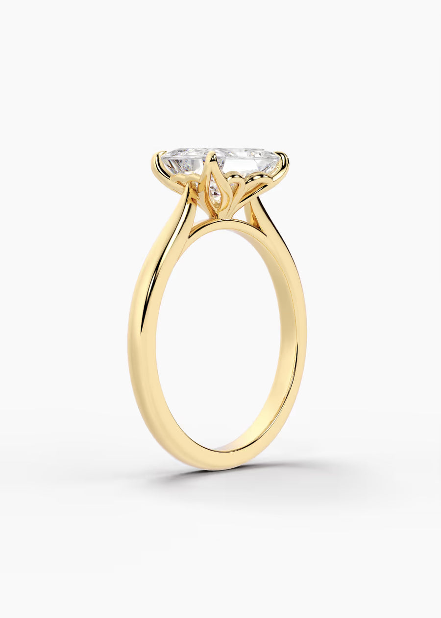 YG: The Willow · Radiant — yellow gold view 2